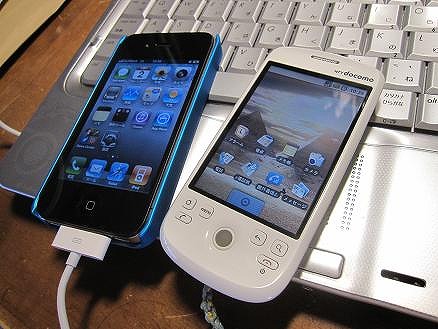 iPhone４とHT-03A